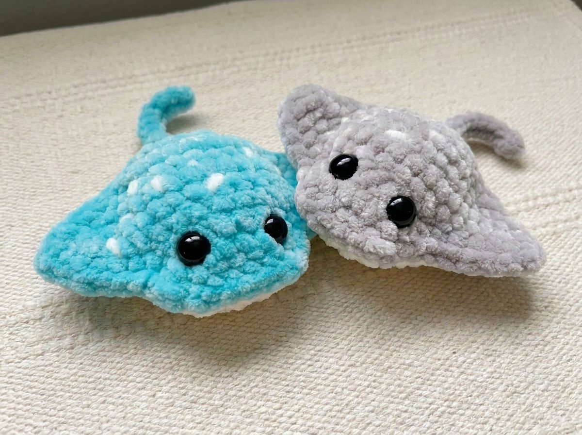 Crochet Plush Stingray Pattern – No-Sew Free Amigurumi Crochet Tutorial